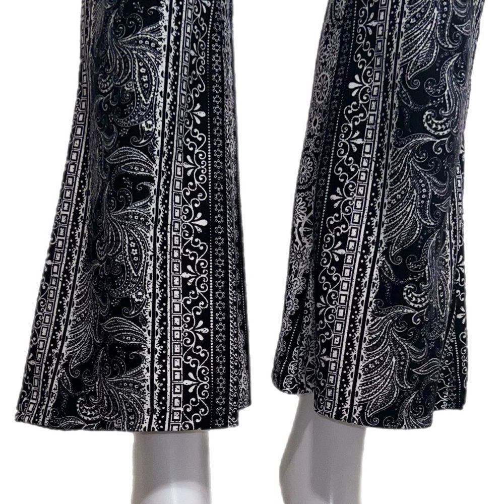 High-Waist Stretch Flare Pants - Boho Black (S) - Picture 7 of 10
